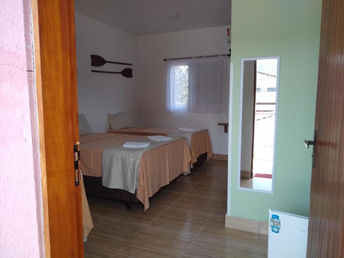 Pousada Parapuã Caraguatatuba Bagian luar foto
